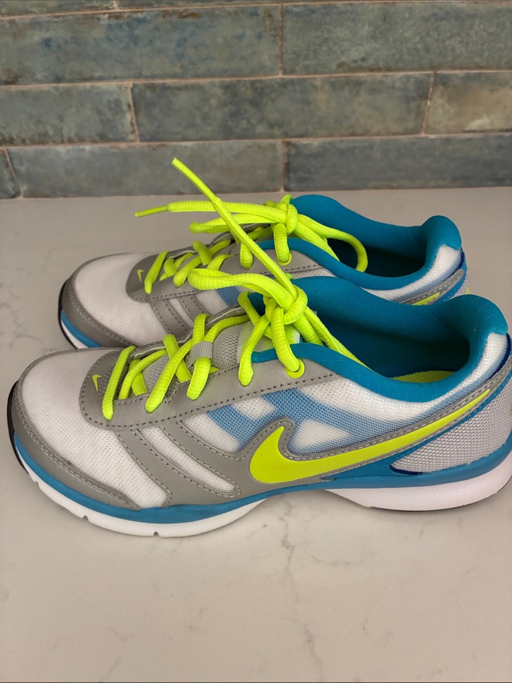 Nike WomensAthletic Shoes in Neon Yellow & Blue